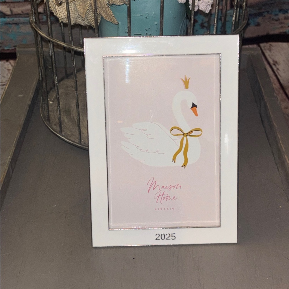 Maison Home 4”X6” White 2025 Photo Frame with silver Accents - coquette